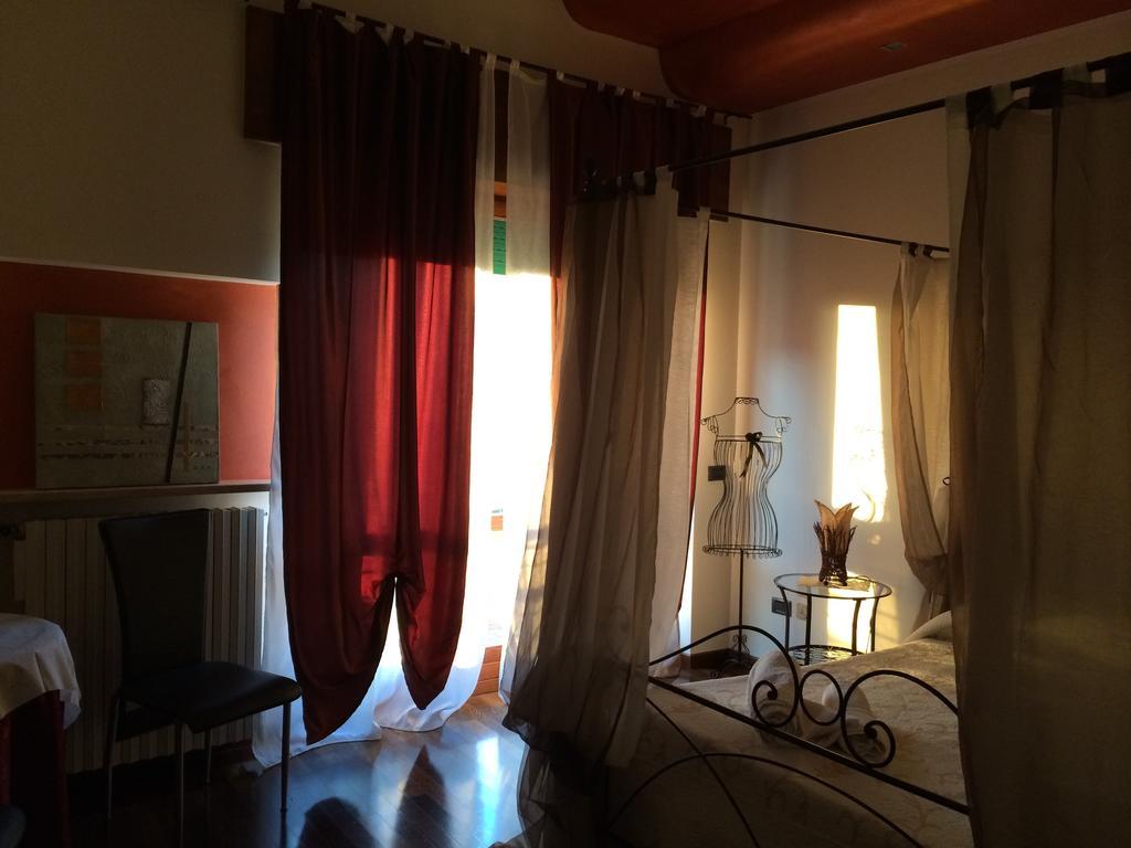 Bed and Breakfast La Boheme Verona Zimmer foto