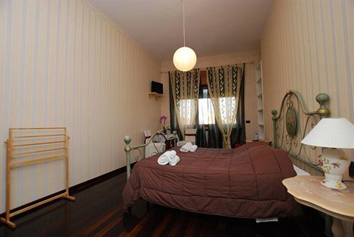 Bed and Breakfast La Boheme Verona Exterior foto