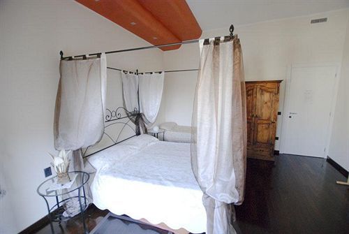 Bed and Breakfast La Boheme Verona Exterior foto